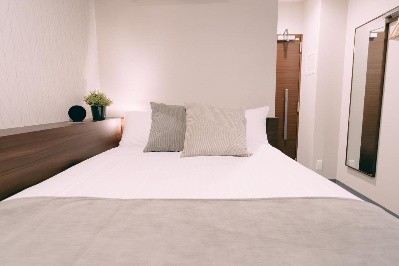 R Hotel Honmachi Osaka Bagian luar foto